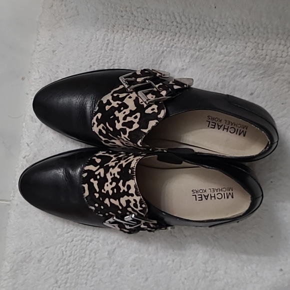 Michael Kors Women's Black Leather Buckle Loafers Real Fur Dyed Cow Hair US 9M - Picture 1 of 9